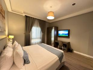 Al Rawdah Seaside Apartment